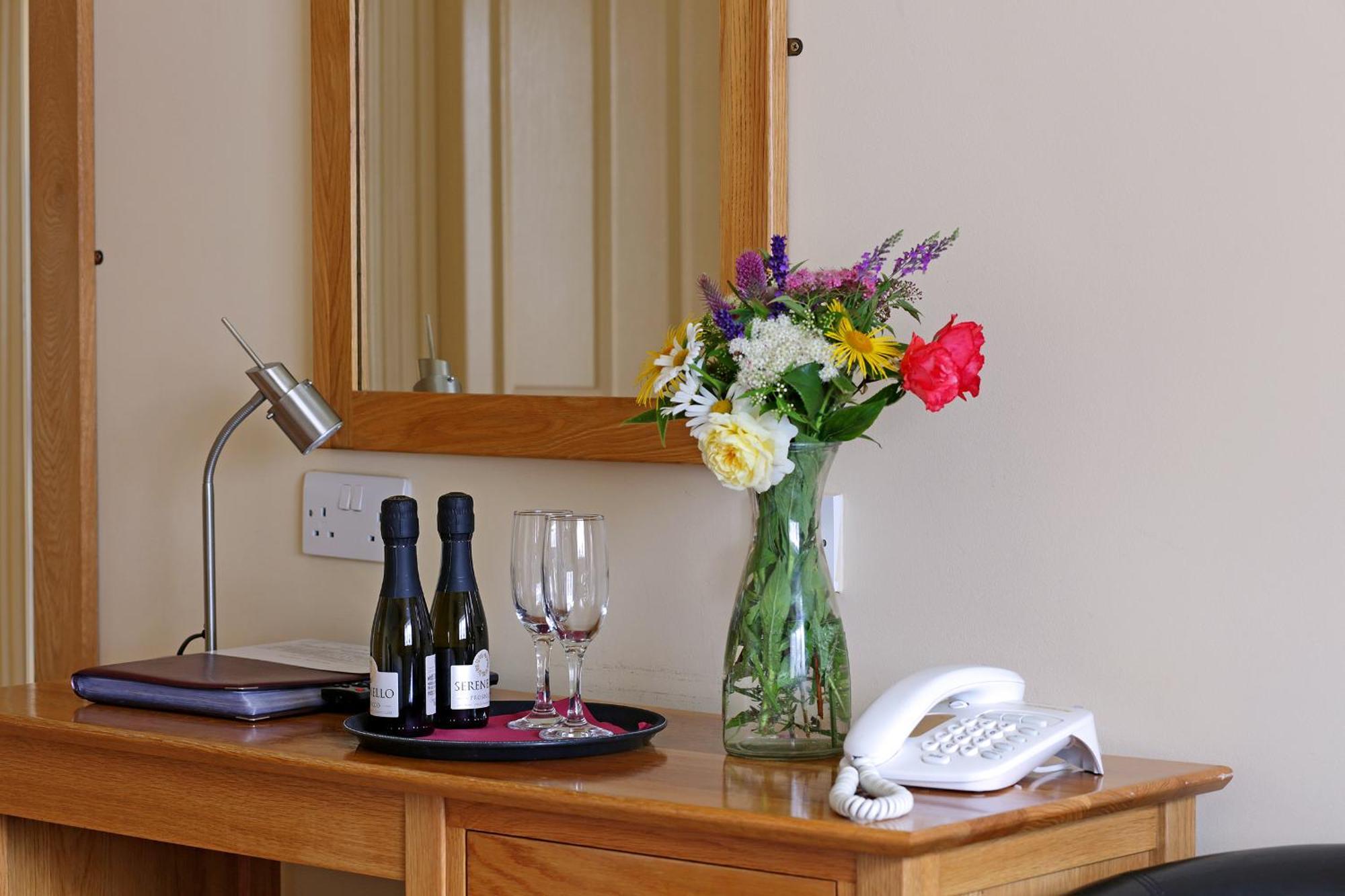 Masons Arms Hotel Montacute Room photo